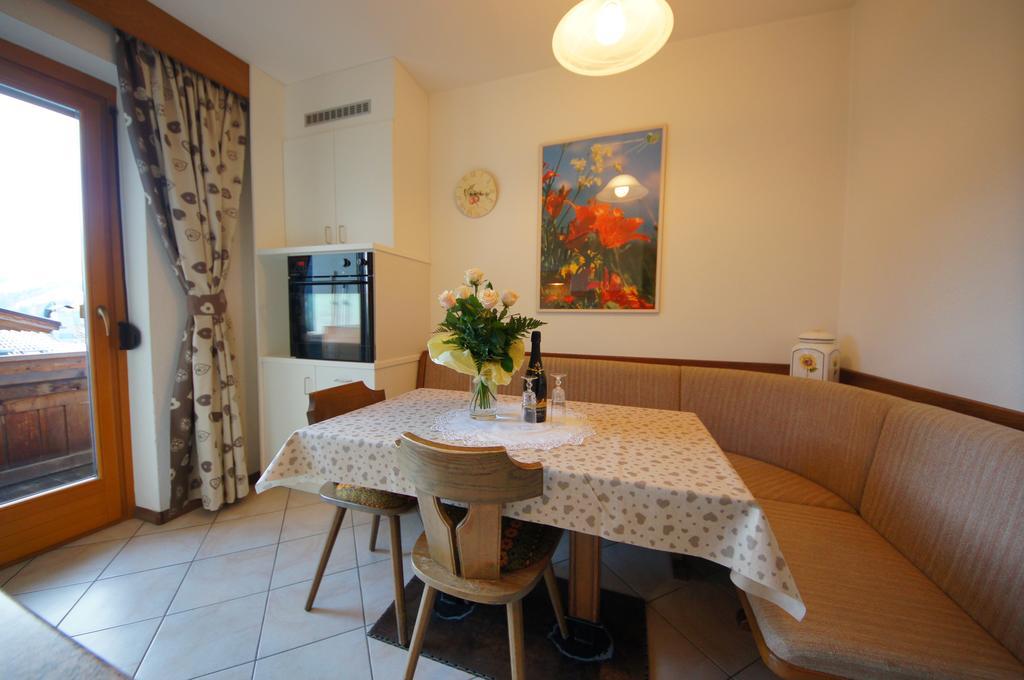 Ciasa Complojer Apartment La Valle Exterior photo